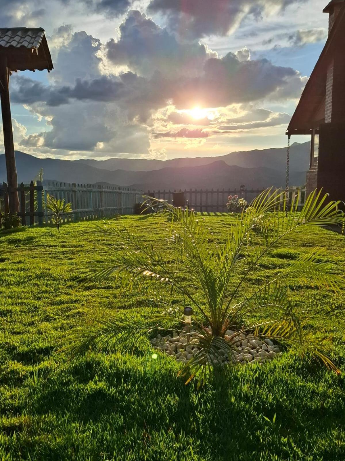 Chale Mirante Da Guapiara *